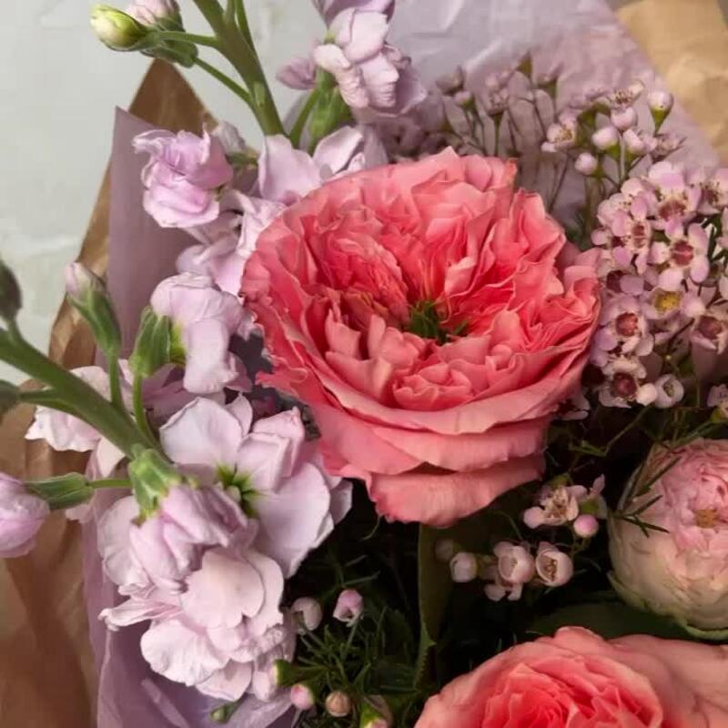 ваксфлаувером и лизиантусом ваксфлаувером и лизиантусом